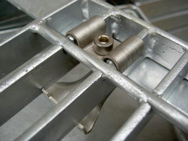 昆明鋼格板安裝夾