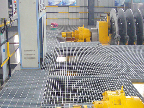 昆明電廠平臺鋼格板案例