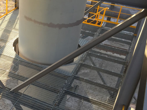 昆明鋼廠平臺走道鋼格板