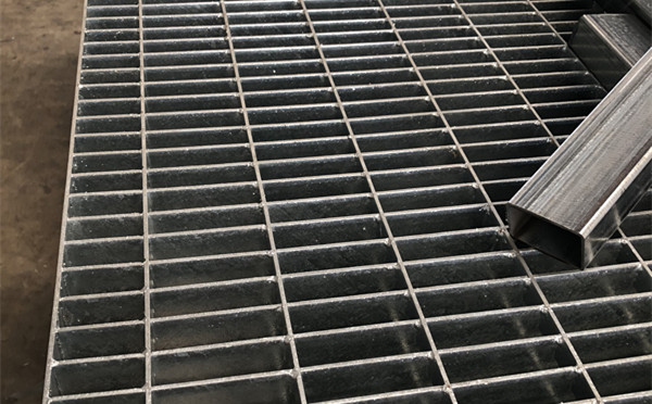 鍍鋅鋼格柵價格多少「泰江鋼格板」 鍍鋅鋼格柵價格多少「泰江鋼格板」