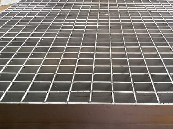 不銹鋼鋼格板規(guī)格