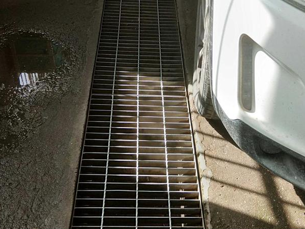 碳鋼鋼格板規(guī)格 碳鋼鋼格板規(guī)格